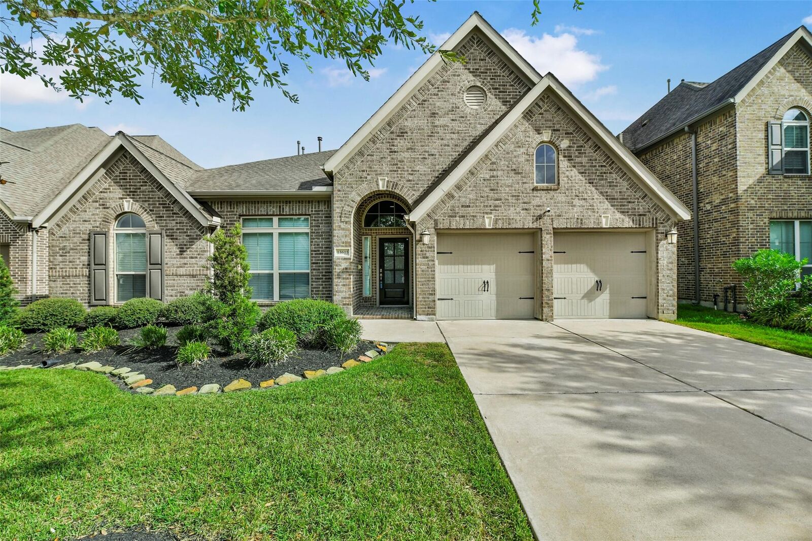 Property Photo:  13615 Imperial Island Lane  TX 77584 