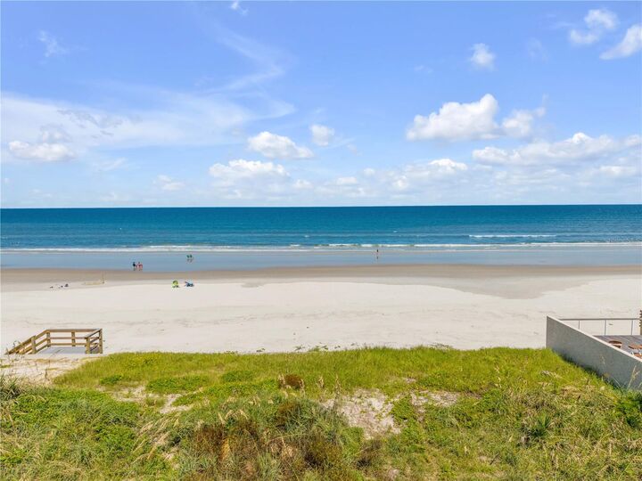 Property Photo:  4615 Van Kleeck Drive  FL 32169 
