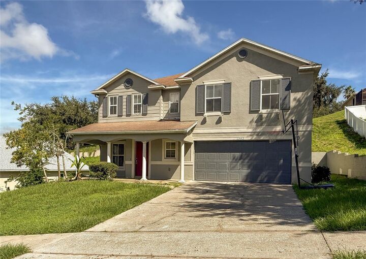 Property Photo: 1542 Nightfall Drive FL 34711