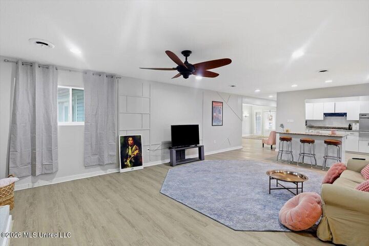 Property Photo: 1435 Kimwood Drive MS 39211