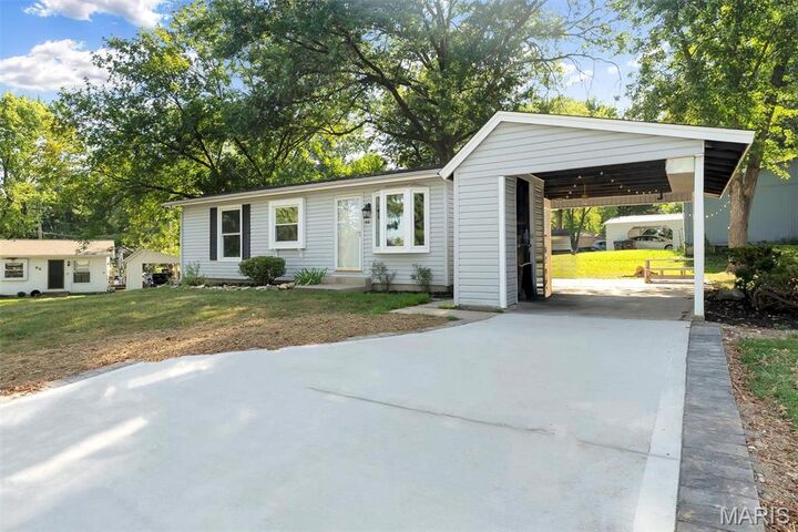 Property Photo:  44 Orchard Hills Drive  MO 63376 