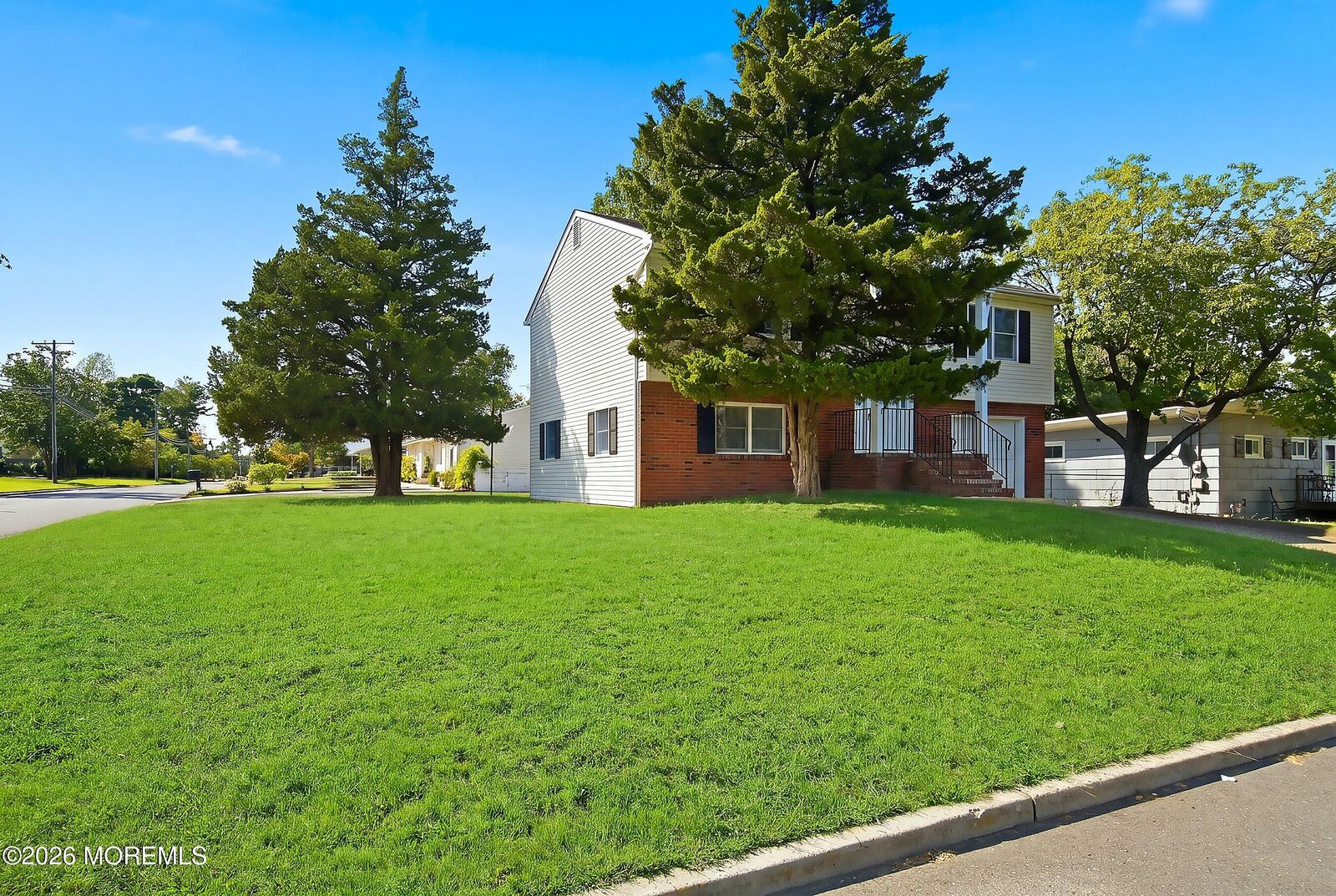 Property Photo:  296 Lake Shore Drive  NJ 08723 