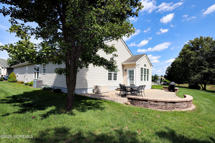 Property Photo:  80 Cromwell Lane  NJ 08527 
