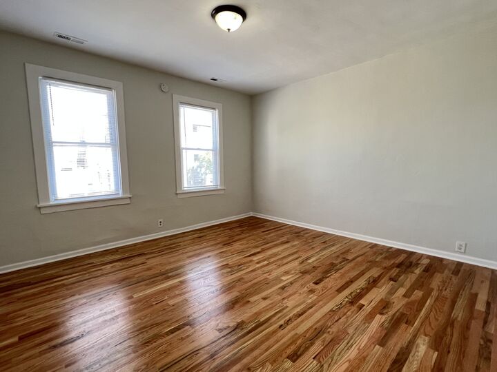 Property Photo: 1151 W 19th Street IL 60608