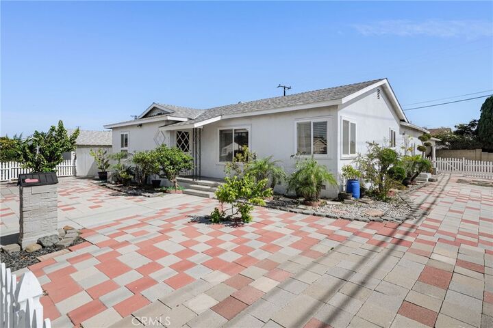 Property Photo:  6221 Choctaw Drive  CA 92683 