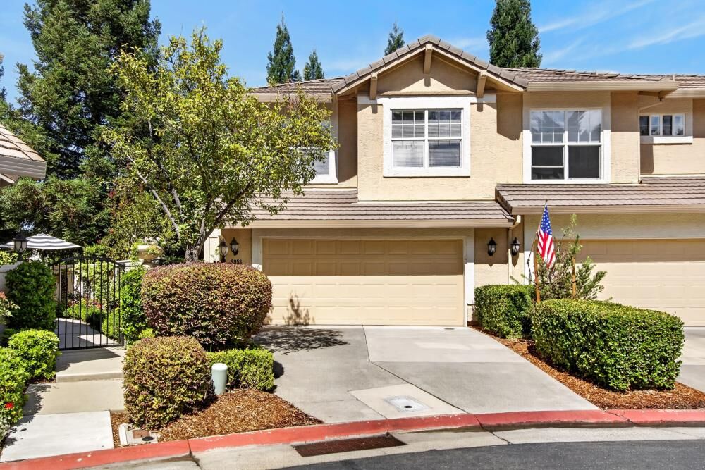 Property Photo: 9953 Villa Granito Lane CA 95746