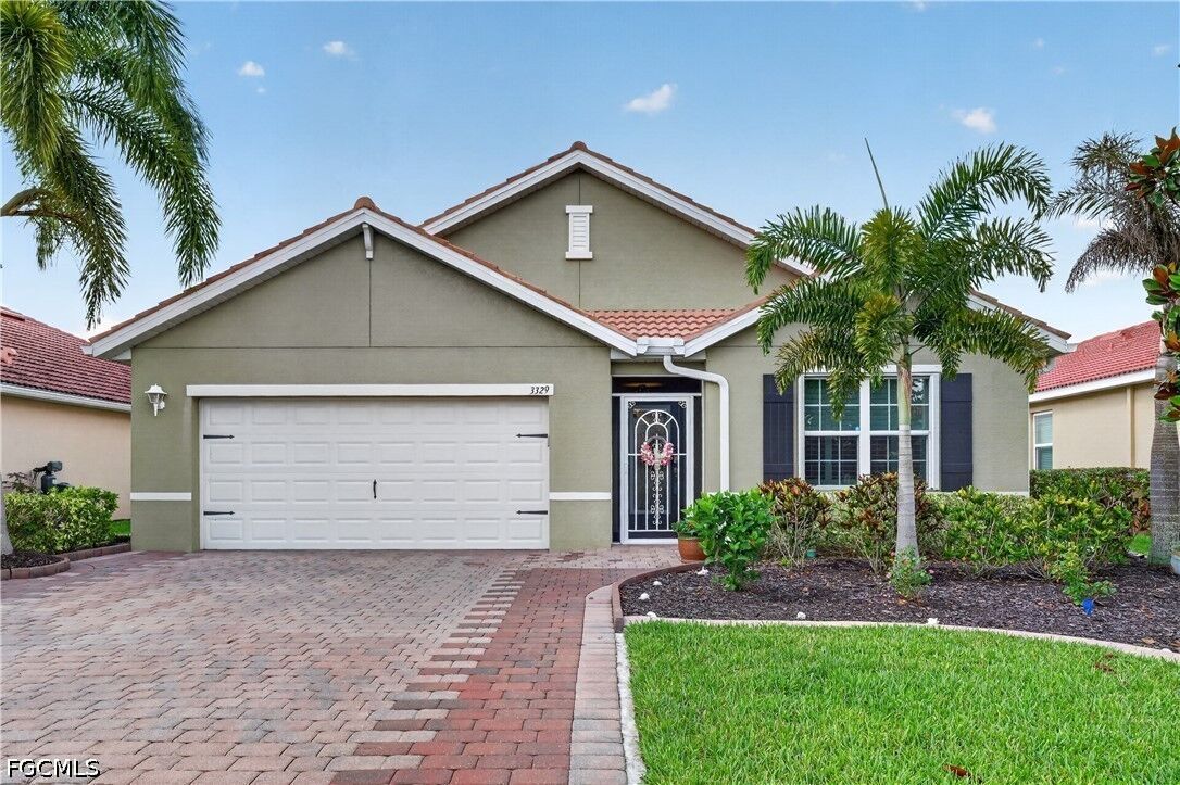 Property Photo: 3329 Apple Blossom Drive FL 33920