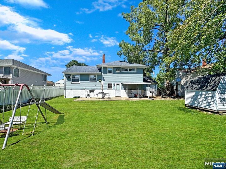 Property Photo:  168 Graham Terrace  NJ 07663 