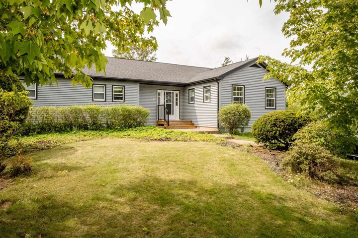 Property Photo:  18 Woodman Road  NS B4P 2M5 