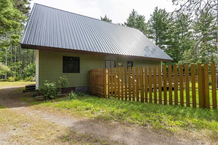 Property Photo:  186 Brookside Drive  NS B0P 1R0 