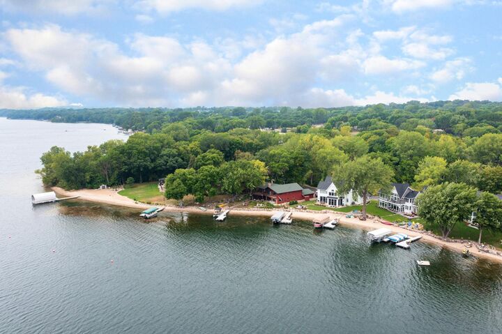 Property Photo:  14468 Shady Beach Trail NE  MN 55372 