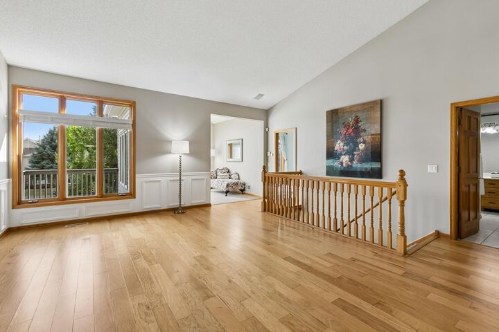 Property Photo: 14374 Peninsula Point Drive MN 55378