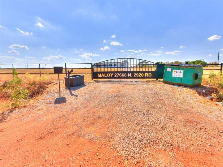 Property Photo:  27668 N 2920 Road  OK 73750 