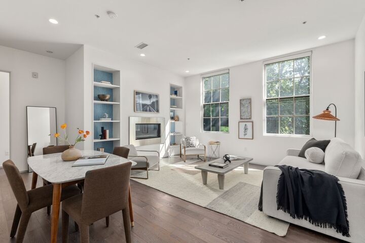 Property Photo:  618 E Second Street 3  MA 02127 