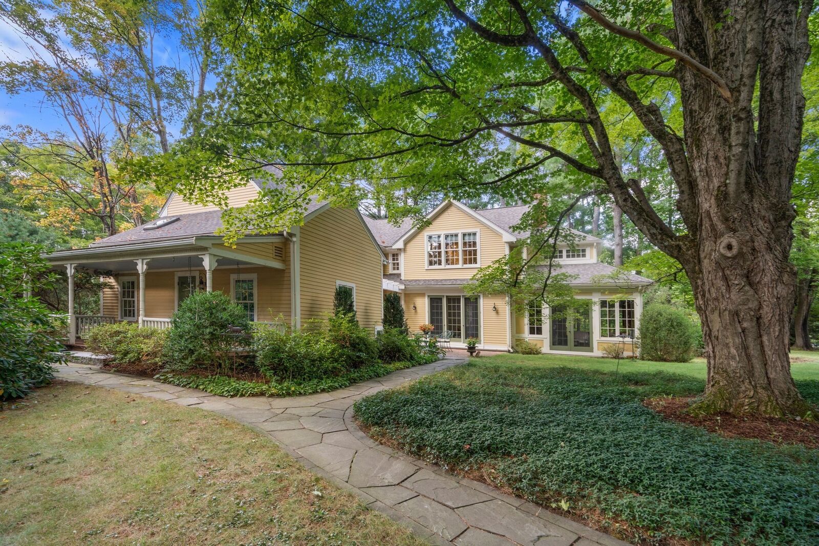 Property Photo: 270 Concord Rd MA 01773