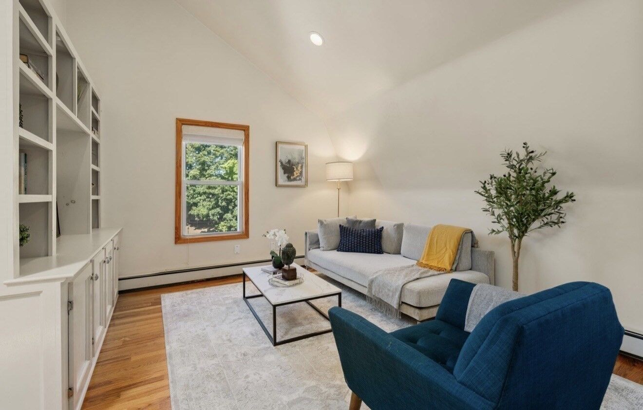 Property Photo: 9 High Street Place 3 MA 02445