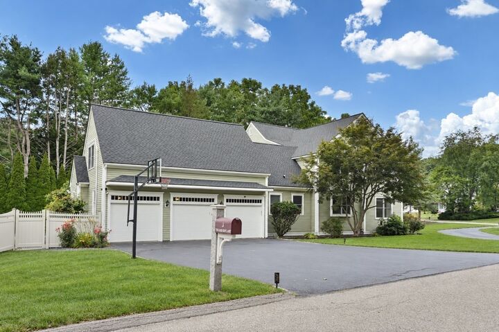 Property Photo:  2 Wild Meadow Ln  MA 01760 