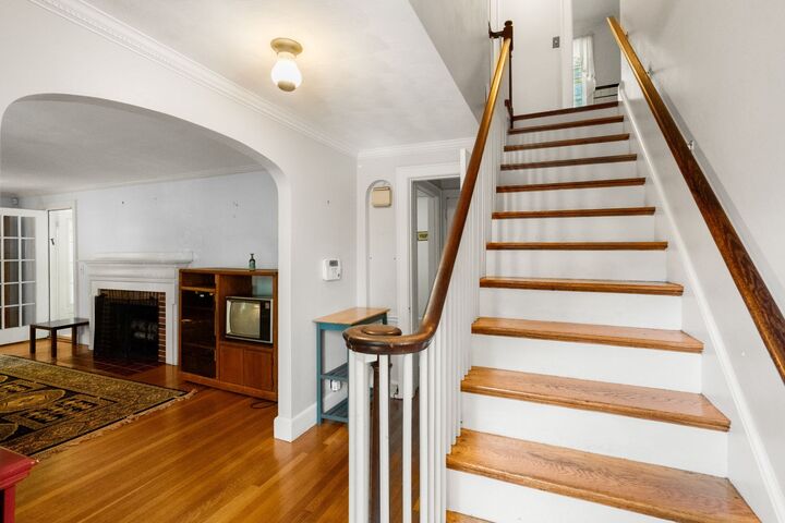 Property Photo: 20 Buswell Park MA 02458