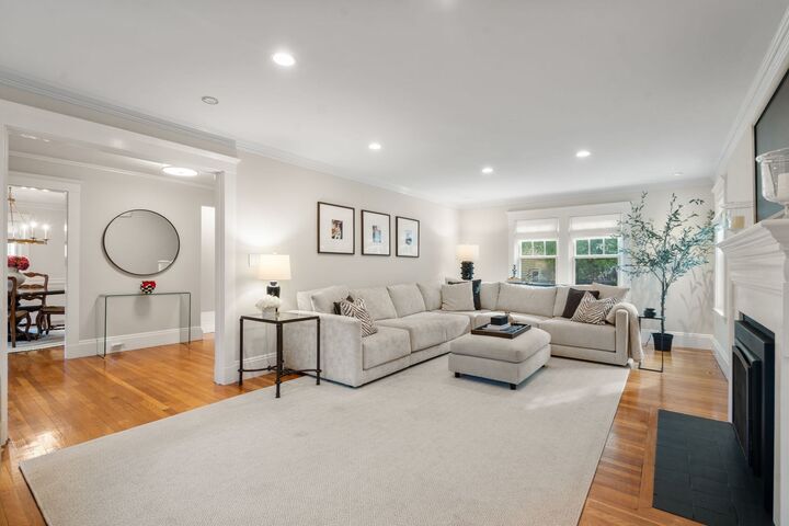 Property Photo:  164 Common St  MA 02478 