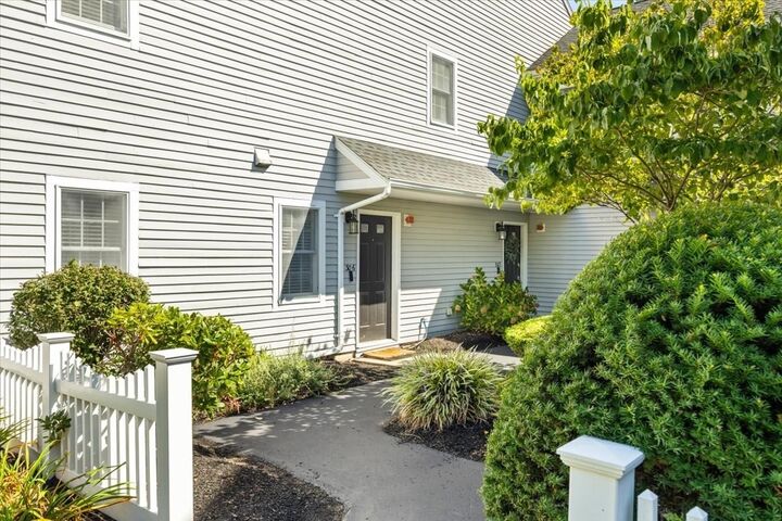 Property Photo: 125 Highland St 306 MA 02780