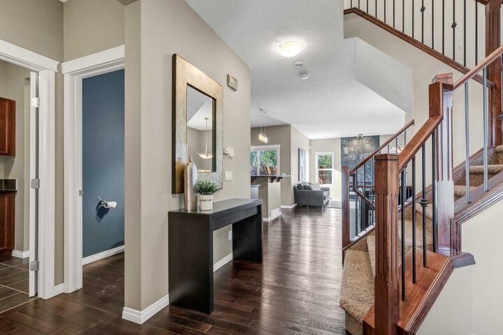 Property Photo:  62 Panamount Plaza NW  AB T3K 0J8 