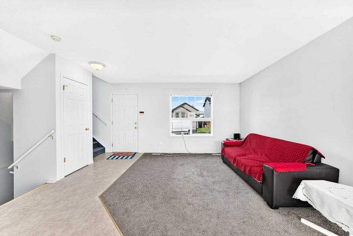 Property Photo:  179 Saddlemead Green NE  AB T3J 4M8 
