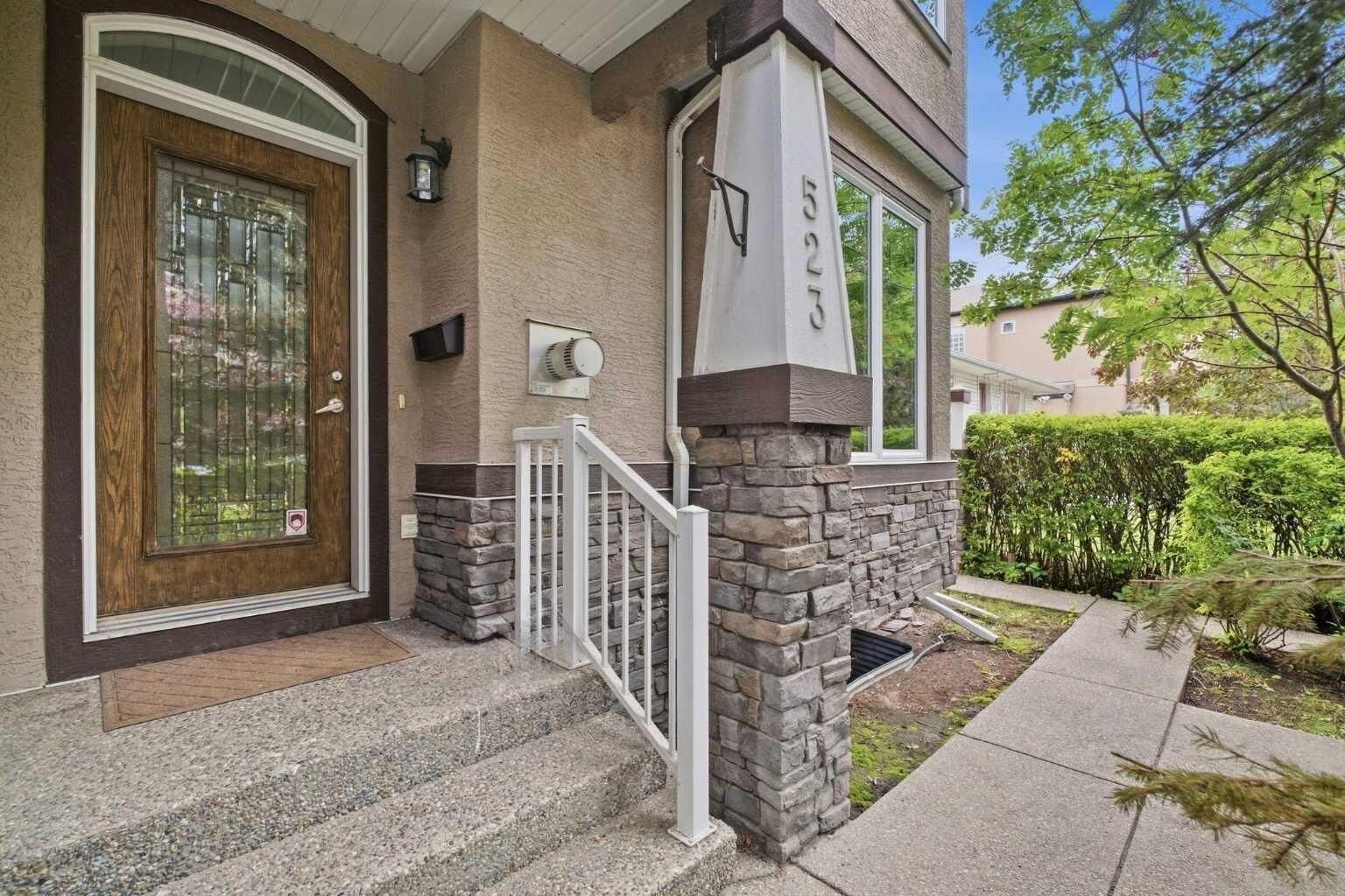 Property Photo:  523 34 Street NW 1  AB T2N 2X8 