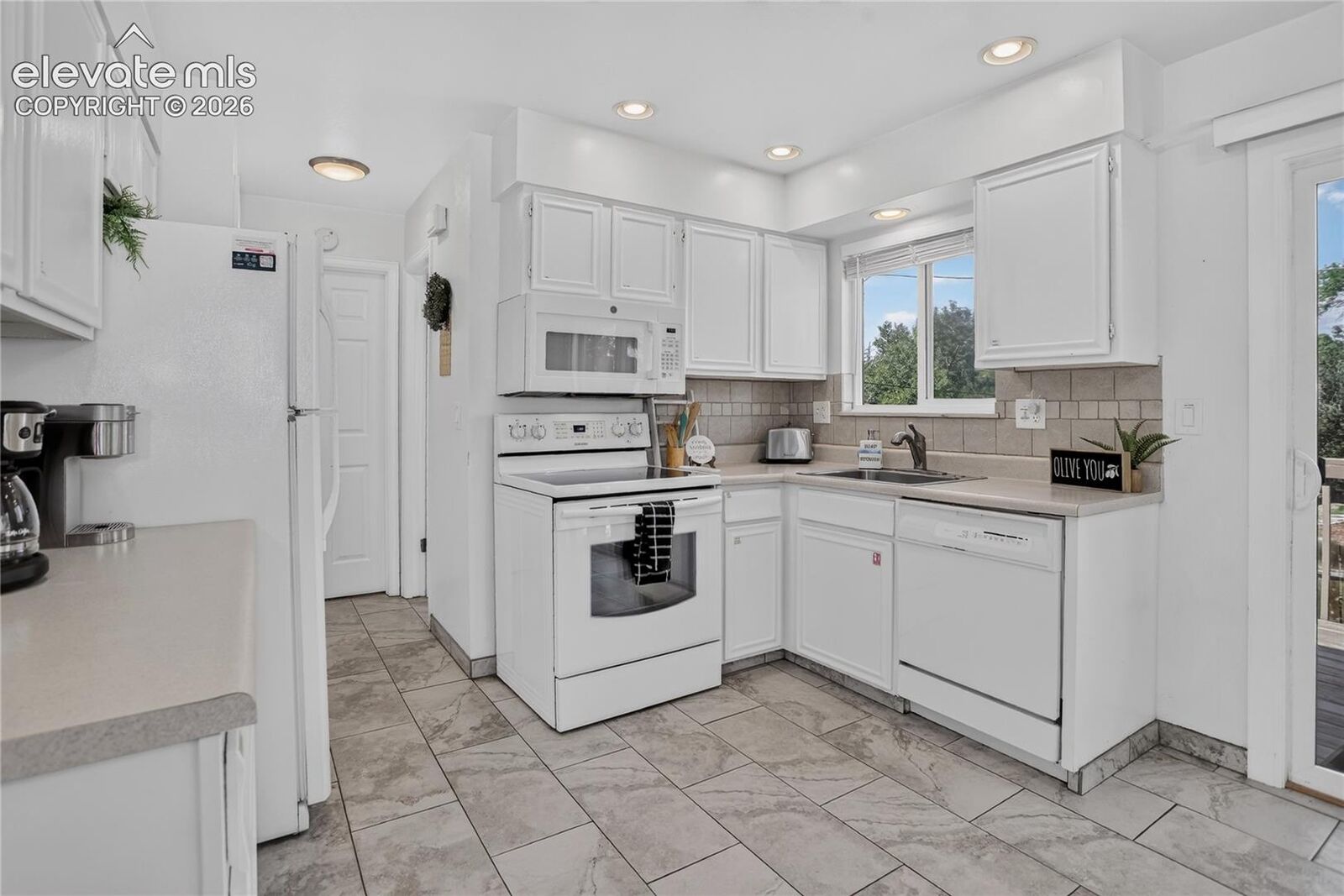 Property Photo:  6716 Hampton Drive  CO 80918 