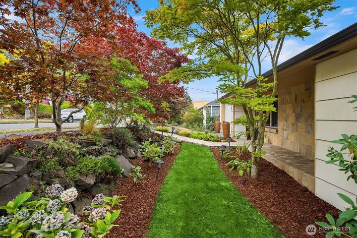 Property Photo: 4038 24th Place S WA 98108