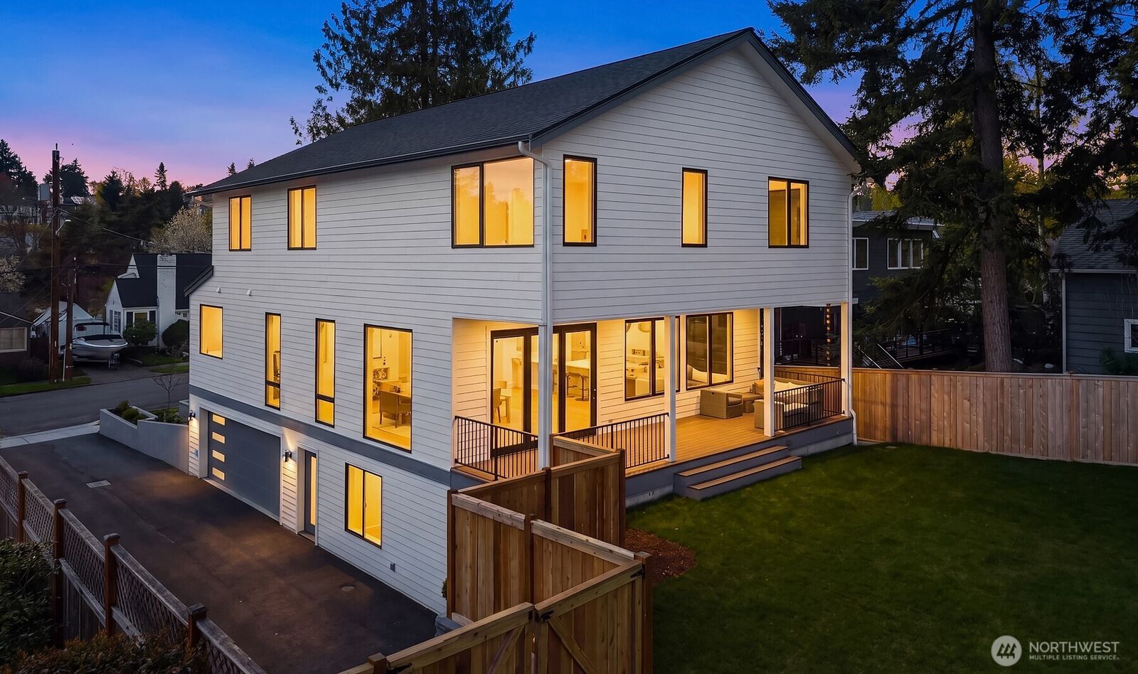 Property Photo: 6214 40th Avenue NE WA 98115