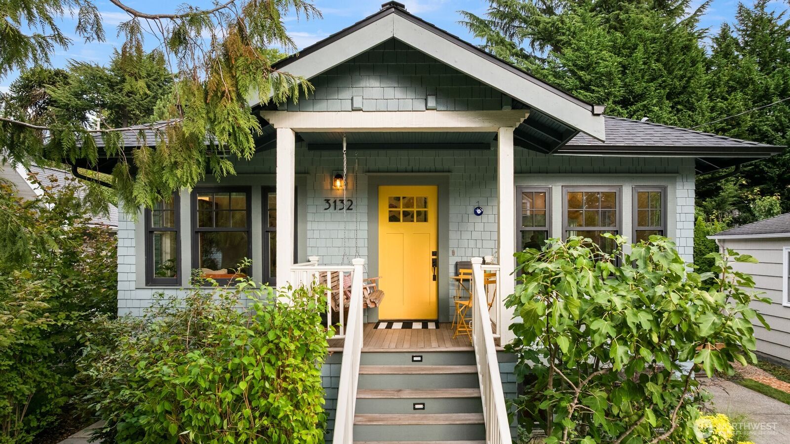 Property Photo: 3132 35th Avenue S WA 98144