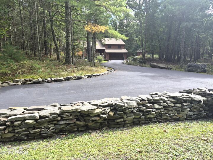 Property Photo:  136 Pocono Circle Drive W  PA 18328 