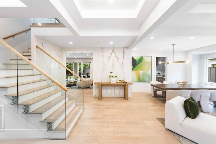 Property Photo:  764 Stern Avenue  CA 94303 