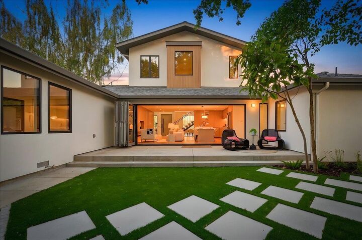 Property Photo:  1811 Robin Whipple Way  CA 94002 