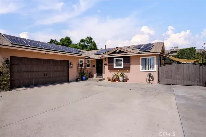 Property Photo:  431 E Dexter Street  CA 91723 