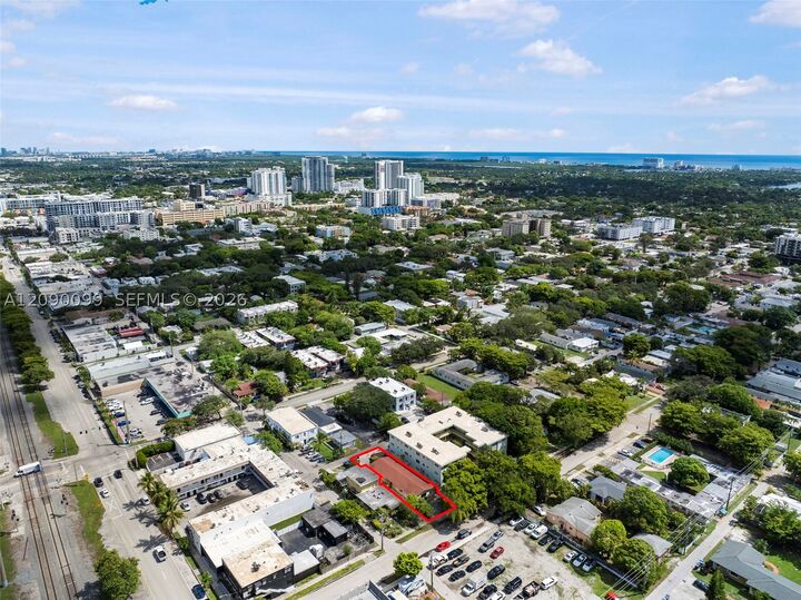 Property Photo:  2033 Dewey St  FL 33020 