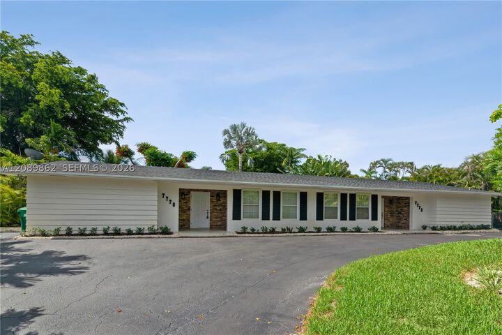 Property Photo:  7770 SW 106th Ter 7770  FL 33156 