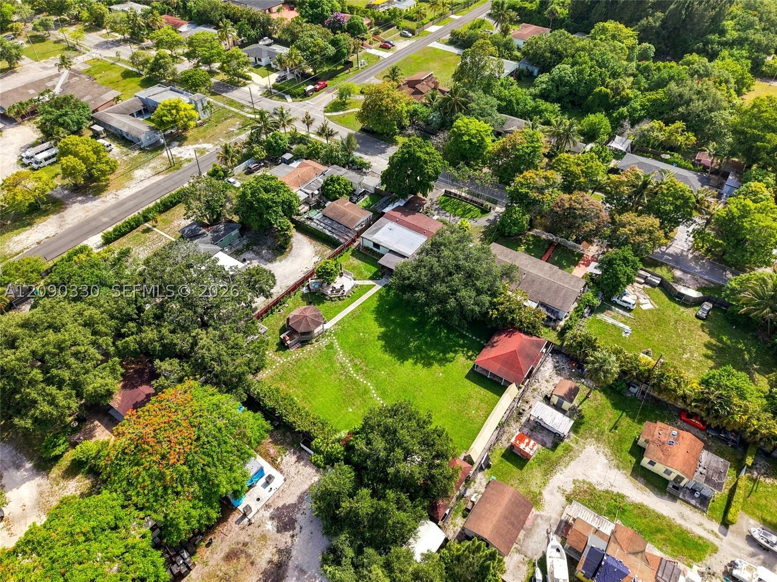 Property Photo: 15425 N Miami Ave FL 33169