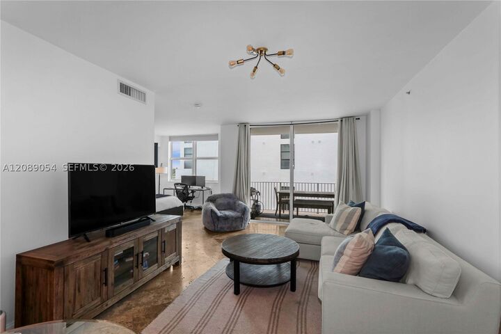 Property Photo: 3180 SW 22nd Ter 604 FL 33145