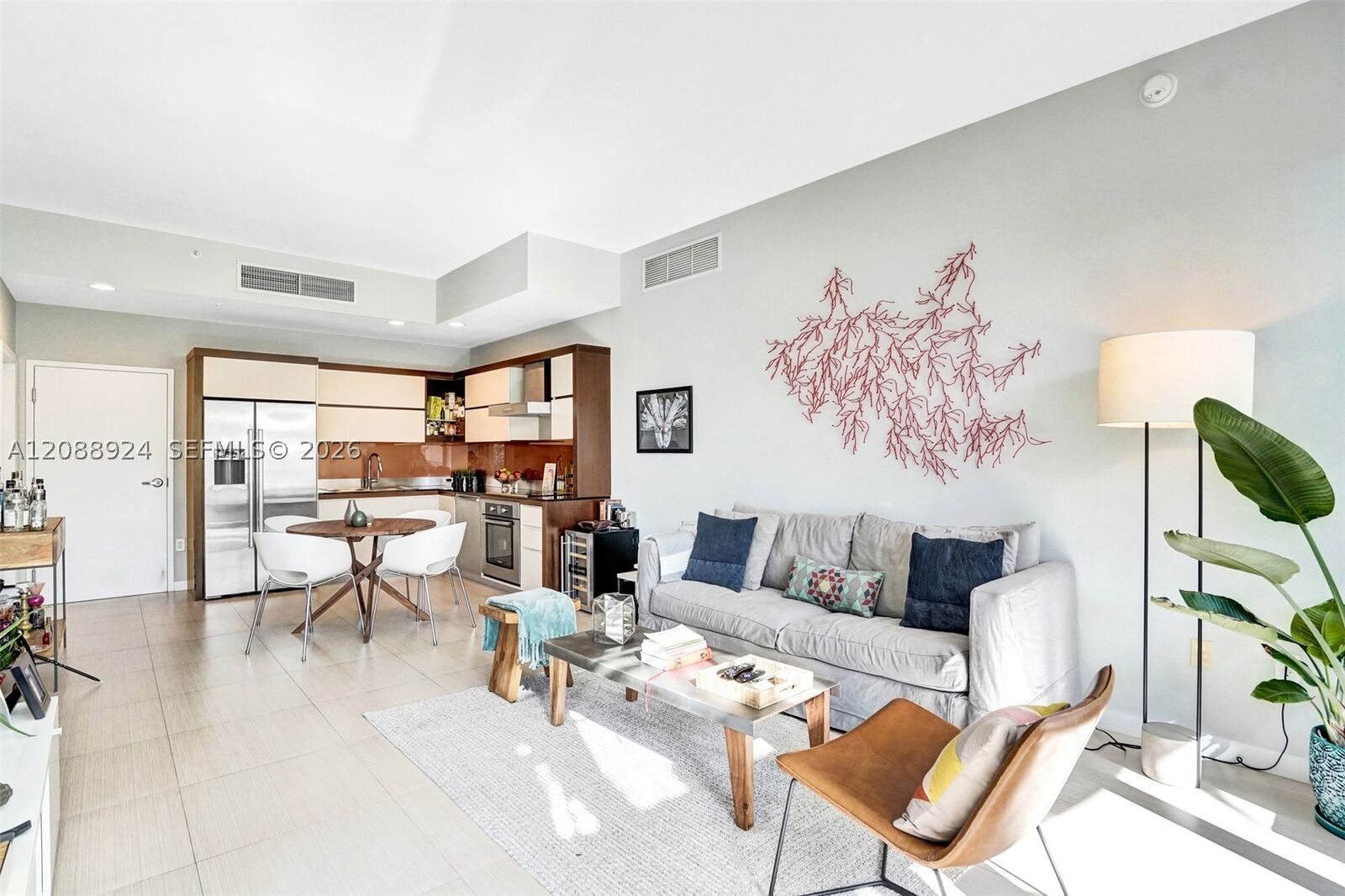 Property Photo: 2100 Park Ave 310 FL 33139