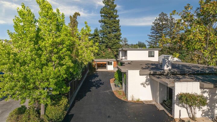 Property Photo:  528 3rd Street W  CA 95476 