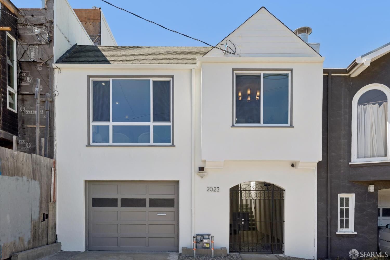 Property Photo:  2023 20th Avenue  CA 94116 