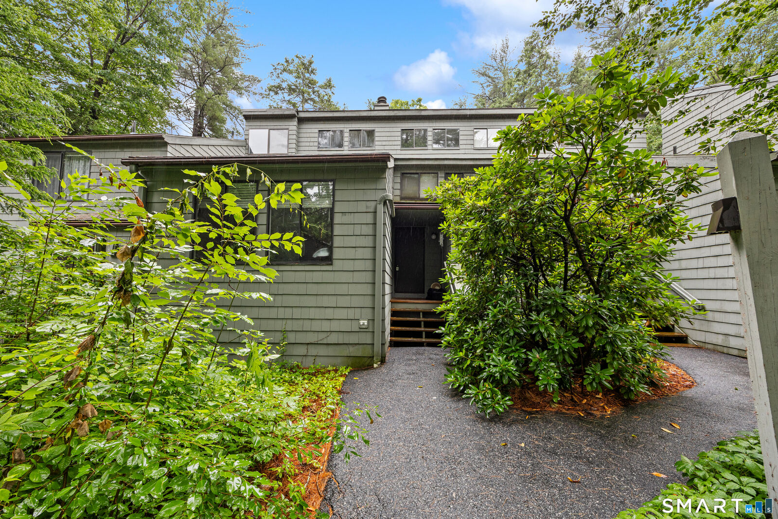 Property Photo:  67 Woodside Circle 67  CT 06790 