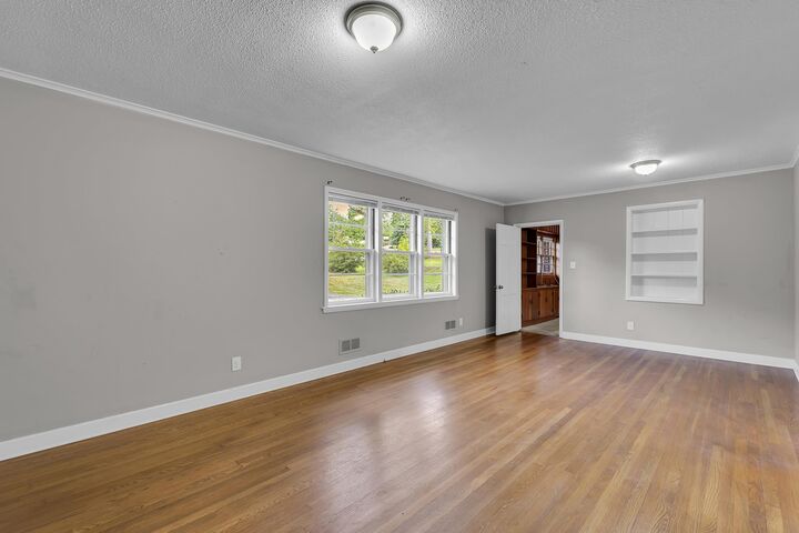 Property Photo: 126 Holly Drive SC 29301
