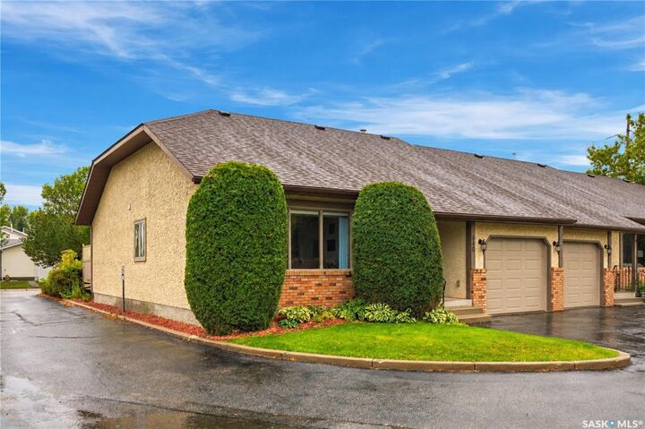 Property Photo:  2510 Kenderdine Road 110  SK S7N 4G5 