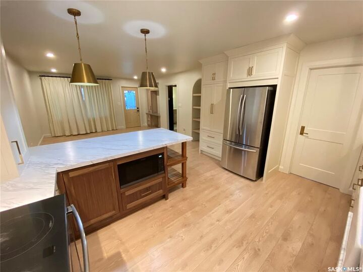 Property Photo:  324 Sully Avenue  SK S4N 4K1 