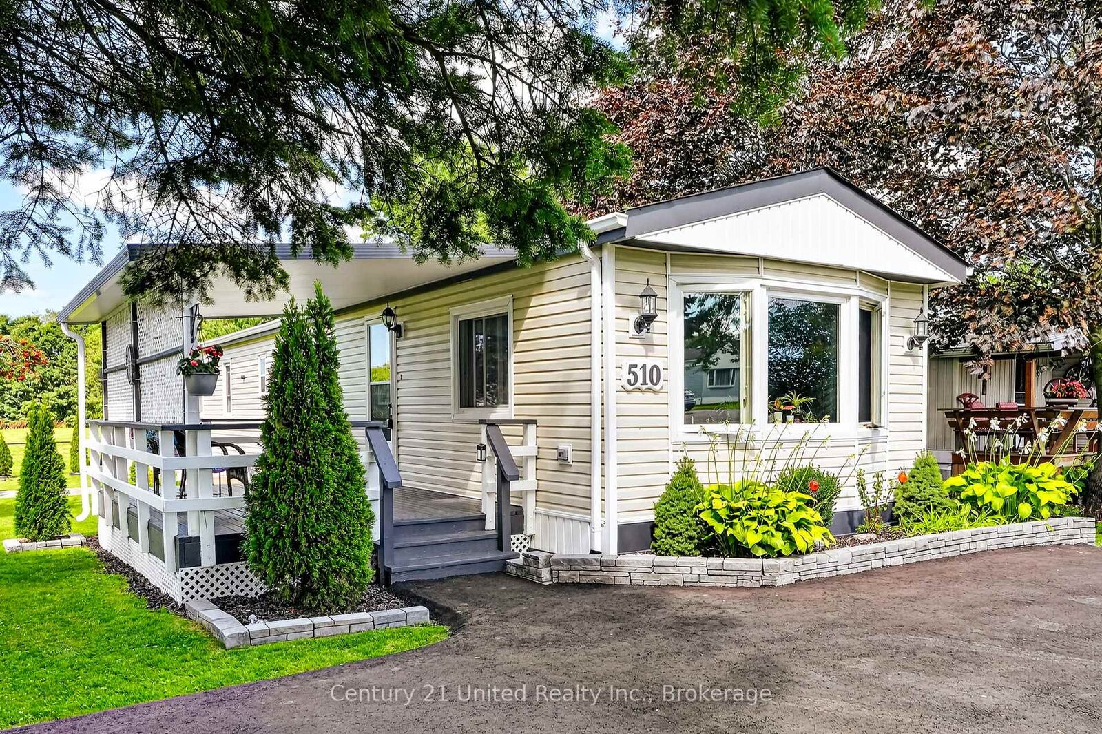 Property Photo:  510 Cunningham Crescent  ON K9A 0X9 