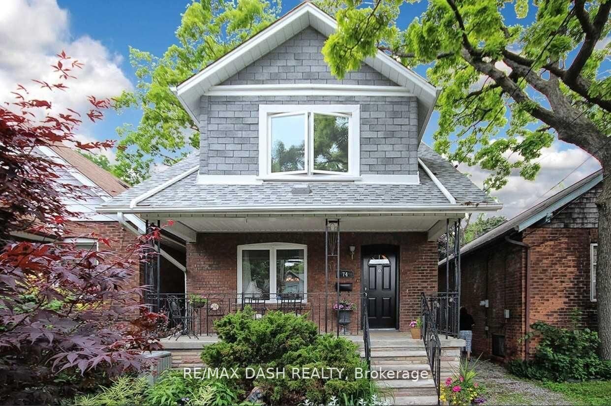 Property Photo: 74 Oak Park Avenue ON M4C 4M3