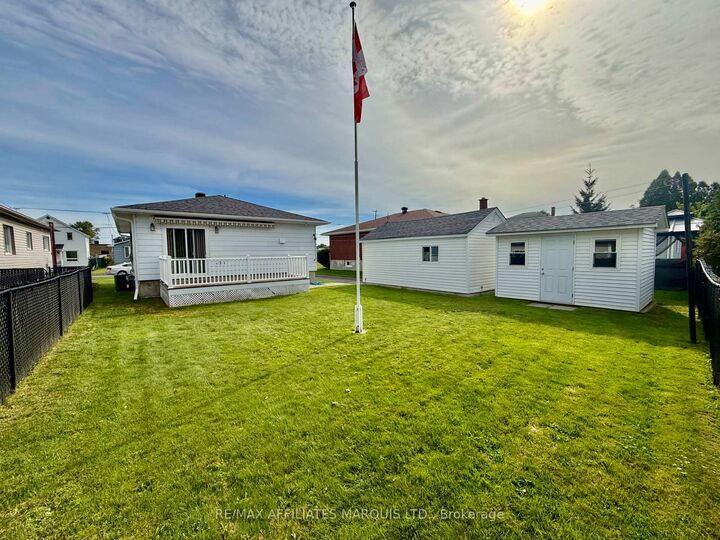 Property Photo:  1330 Aubin Avenue  ON K6J 4R8 