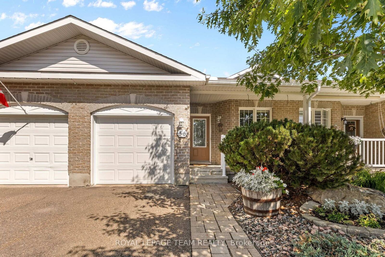 Property Photo:  56 Frieday Street  ON K7S 0A6 